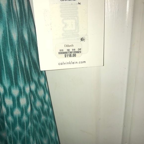 Calvin Klein dress - Picture 3 of 4